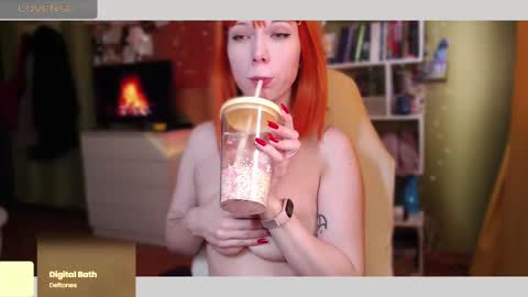 Mimi Bunny  online show from 8, 3, 2025