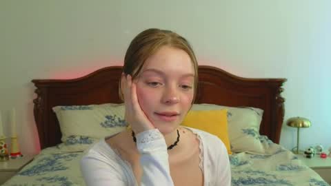 Snapshot of mimichelle chatting on 22, 2, 2025 mimichelle online show from 22, 2, 2025