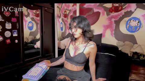 Suki 3 online show from 22, 2, 2026