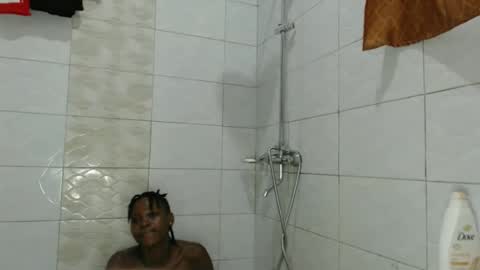 Snapshot of minatah6 chatting on 9, 11, 2025 minatah6 online show from 9, 11, 2025