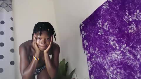 Snapshot of minatah6 chatting on 15, 11, 2025 minatah6 online show from 15, 11, 2025