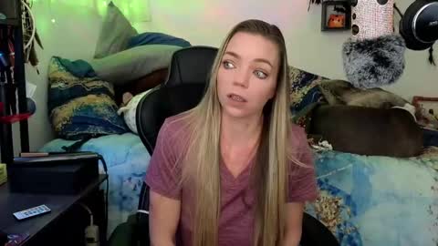 Mindy Mars online show from 19, 2, 2025