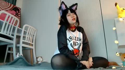 Snapshot of minji_snow chatting on 7, 6, 2026 Minji online show from 7, 6, 2026