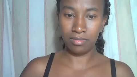 minouch211907 online show from 20, 10, 2025