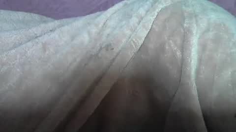 minouch211907 online show from 3, 12, 2025