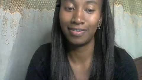 minouch211907 online show from 7, 6, 2026