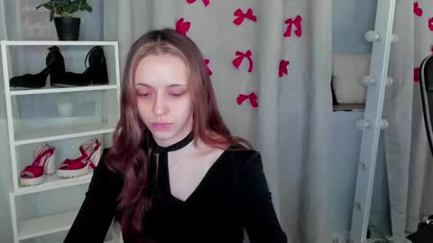 Snapshot of mipsymipson chatting on 11, 2, 2025 NEXT STREAM NOVEMBER 27282930 online show from 11, 2, 2025