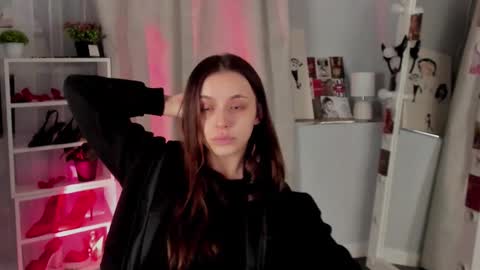 Snapshot of mipsymipson chatting on 6, 11, 2025 NEXT STREAM NOVEMBER 27282930 online show from 6, 11, 2025