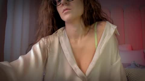 Mira online show from 11, 4, 2026