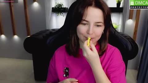 Mira online show from 5, 3, 2025