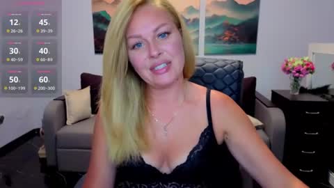 Snapshot of mira_whitme chatting on 15, 6, 2026 Mira online show from 15, 6, 2026