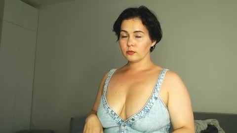 Meera online show from 11, 7, 2026