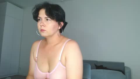 Meera online show from 18, 7, 2026
