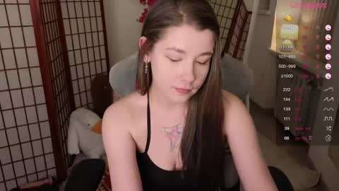Snapshot of mirafalls chatting on 10, 5, 2026 Mira online show from 10, 5, 2026