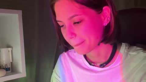 MiraLaPics online show from 23, 4, 2026