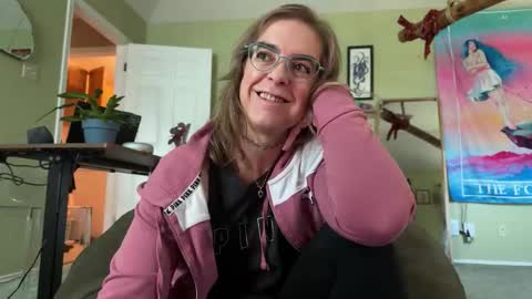 Miranda Flowers online show from 12, 3, 2026