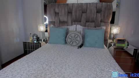 Snapshot of mirandacollins_ chatting on 21, 5, 2026 Miranda online show from 21, 5, 2026
