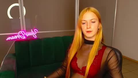 MirandaMayers online show from 14, 9, 2025
