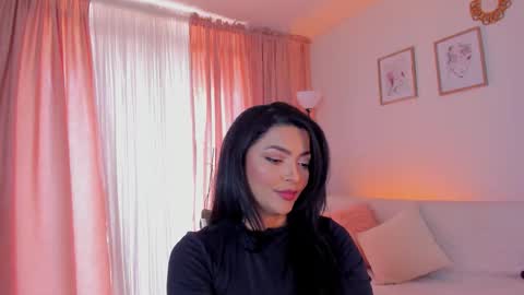 Snapshot of mirandasachs chatting on 23, 11, 2025 Miranda online show from 23, 11, 2025