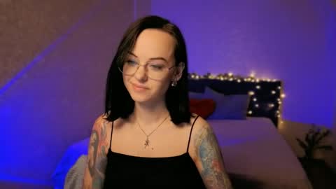 MiraSkyy online show from 2, 5, 2026