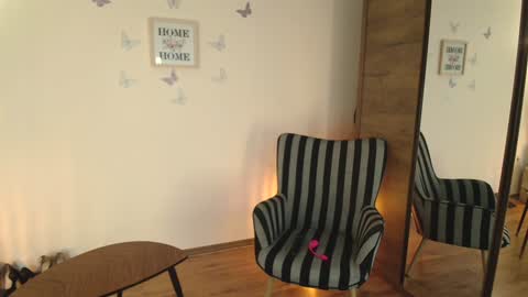 Mirela online show from 3, 2, 2025