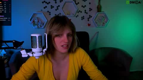 miriam_crazy online show from 21, 9, 2025