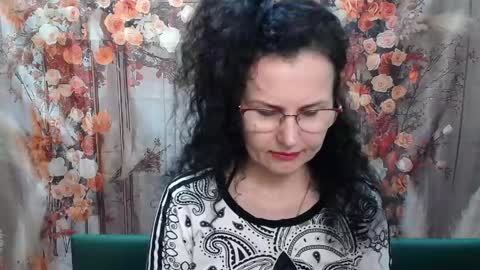 Miroslava Happi online show from 19, 4, 2026