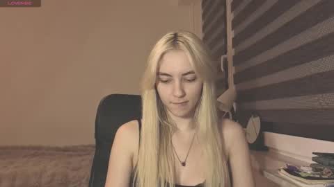 Snapshot of misa_lia chatting on 27, 11, 2025 Misa online show from 27, 11, 2025