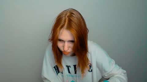 misaki_chan_ online show from 19, 9, 2025