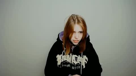 misaki_chan_ online show from 24, 10, 2025