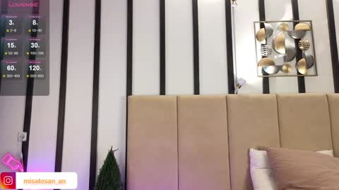 Annie  dont forget to thumbs up me  online show from 3, 2, 2025