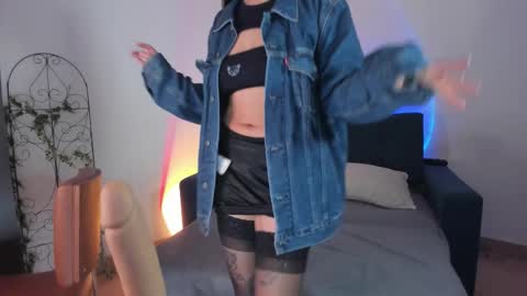 Snapshot of mishelkrave_ chatting on 7, 3, 2026 KRAVE online show from 7, 3, 2026