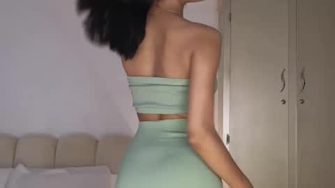 Snapshot of mishelle___7 chatting on 17, 2, 2026 Shell online show from 17, 2, 2026