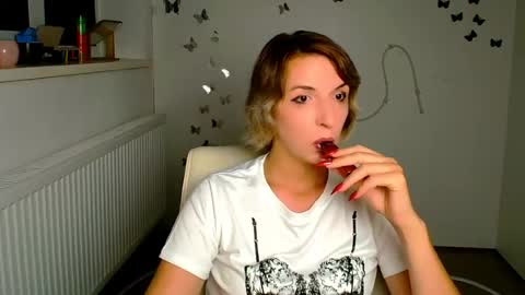 Mishelle online show from 11, 7, 2026