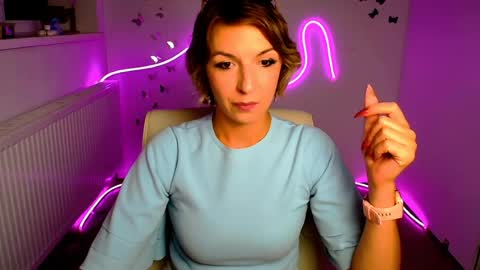 Mishelle online show from 24, 7, 2026