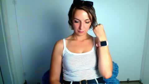 Mishelle online show from 5, 8, 2026