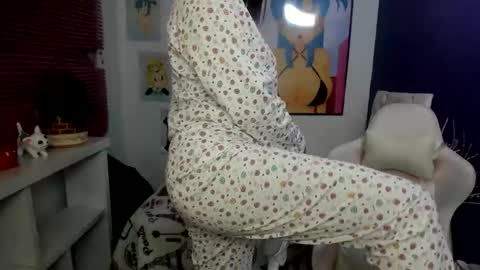 Snapshot of mishka__ chatting on 7, 1, 2026 Mishka online show from 7, 1, 2026