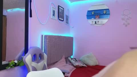 Snapshot of misofialeal chatting on 23, 9, 2025 misofialeal online show from 23, 9, 2025