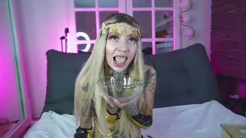 miss___angel online show from 27, 7, 2026