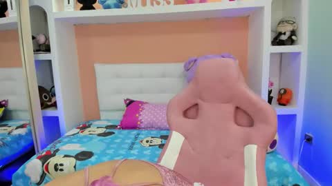 Megan online show from 12, 9, 2025