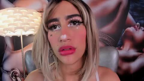 Taylor online show from 25, 4, 2026