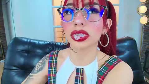 Abigail online show from 17, 10, 2025