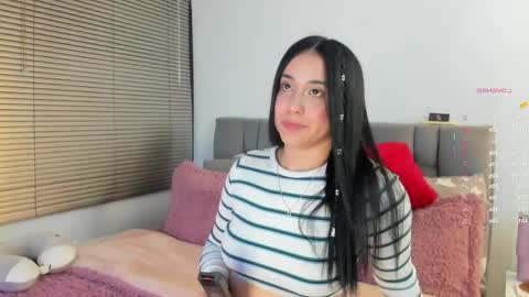miss__jones_ online show from 18, 5, 2026