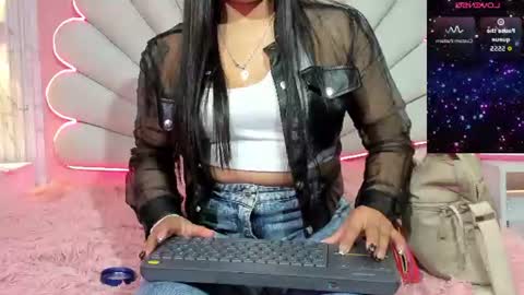 Snapshot of miss__star_ chatting on 4, 7, 2026 miss__star_ online show from 4, 7, 2026