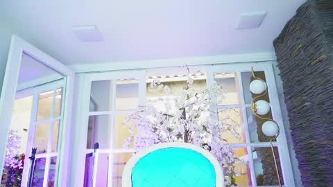 Zoe online show from 13, 4, 2026