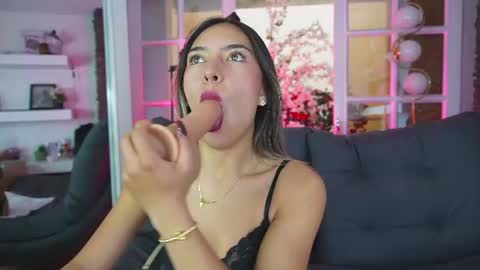 Zoe online show from 10, 7, 2026