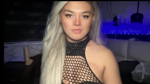 Call me  Miss Antonette  online show from 4, 8, 2026