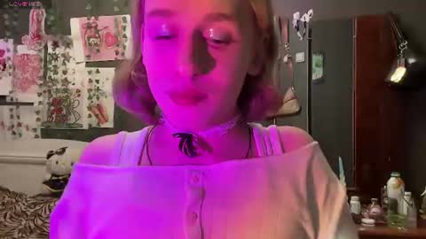 Anya online show from 3, 8, 2026