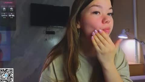 Sandy online show from 5, 11, 2025