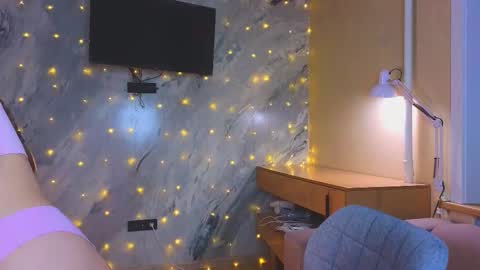 Sandy online show from 15, 2, 2026